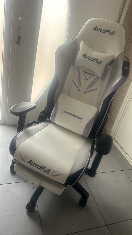 AutoFull Gaming Chair, Mechanical Warrior Style, White Color - Customer Photo From Alvina B.