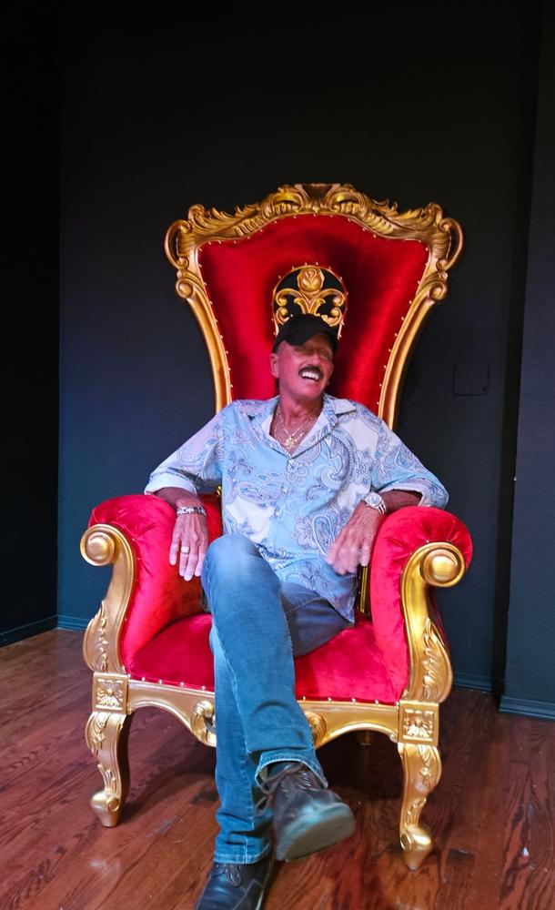 "Queen Babette" Throne Chair - Red Velvet / Gold - Customer Photo From Donald Altgilbers JR
