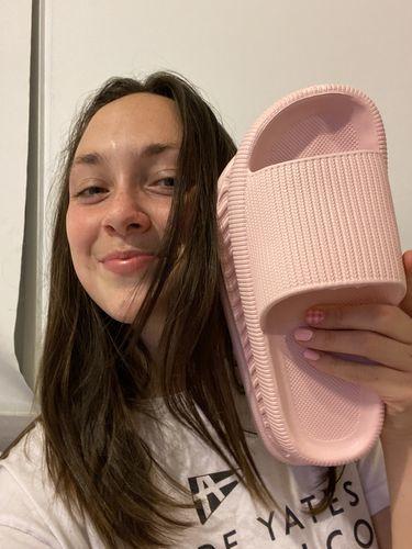 Victoria's Secret PINK Pillow Slides