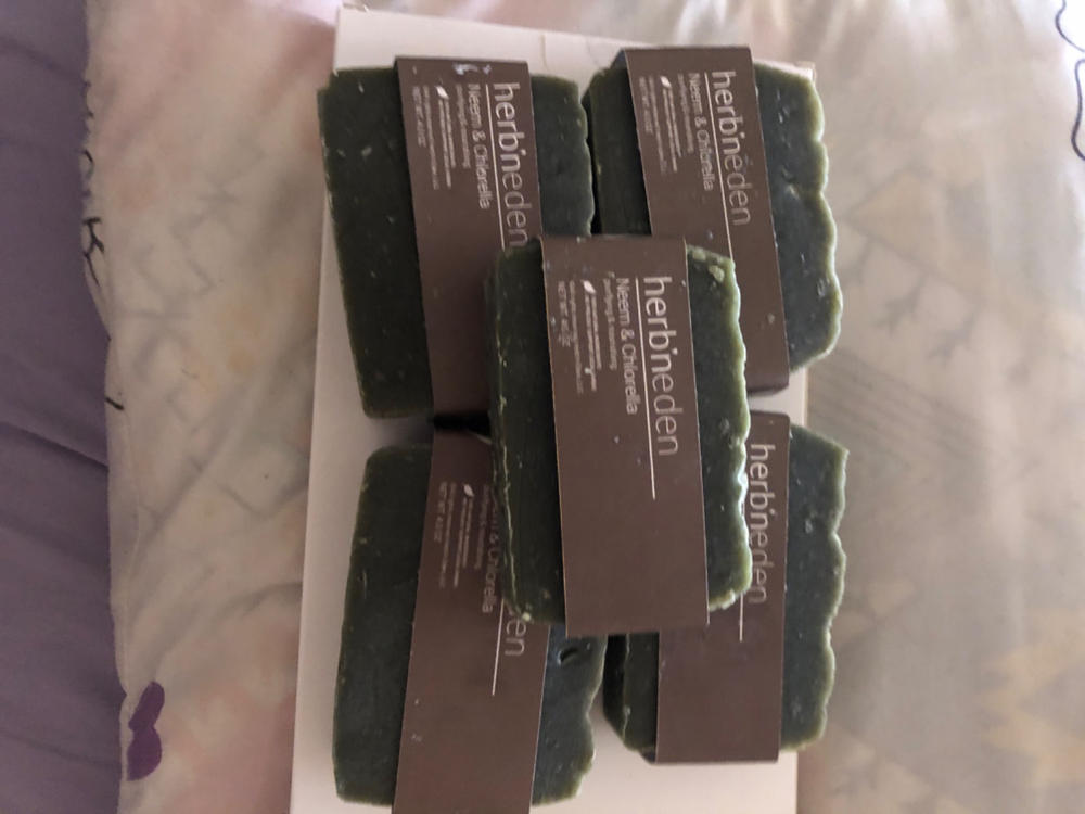 Neem & Chlorella Bar - Customer Photo From Latesha Trotman