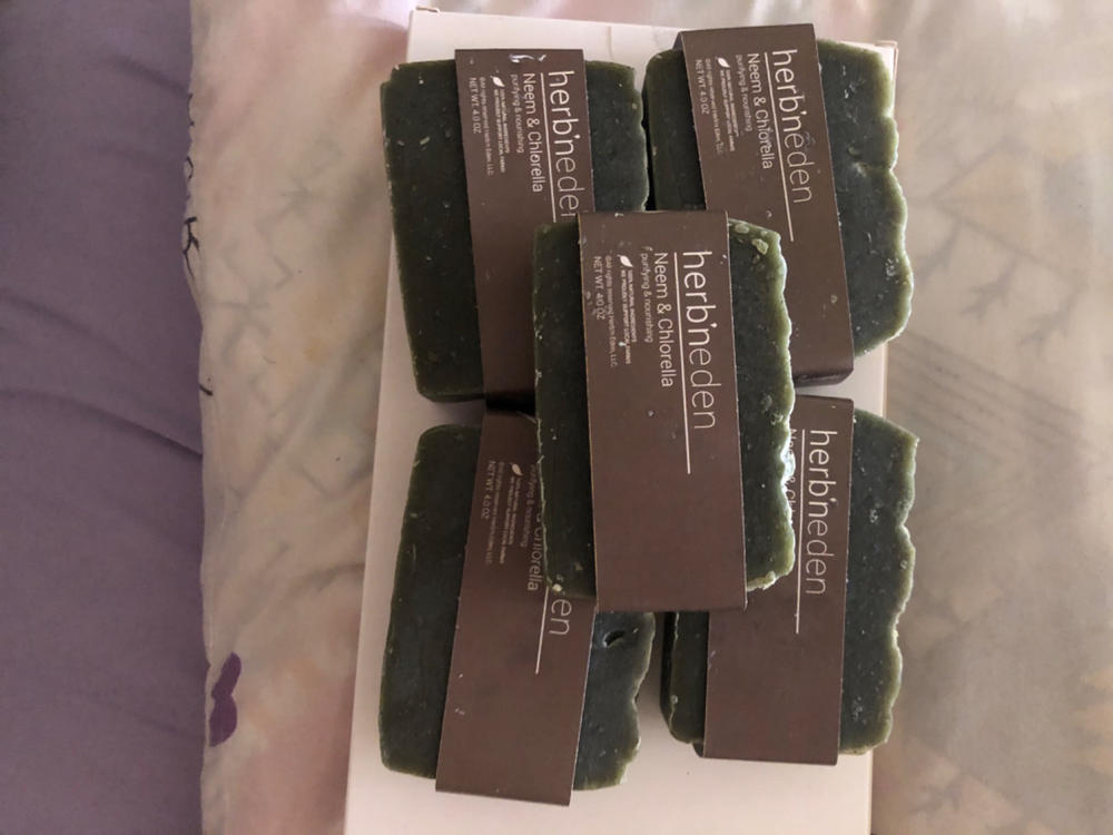 Neem & Chlorella Bar - Customer Photo From Latesha Trotman