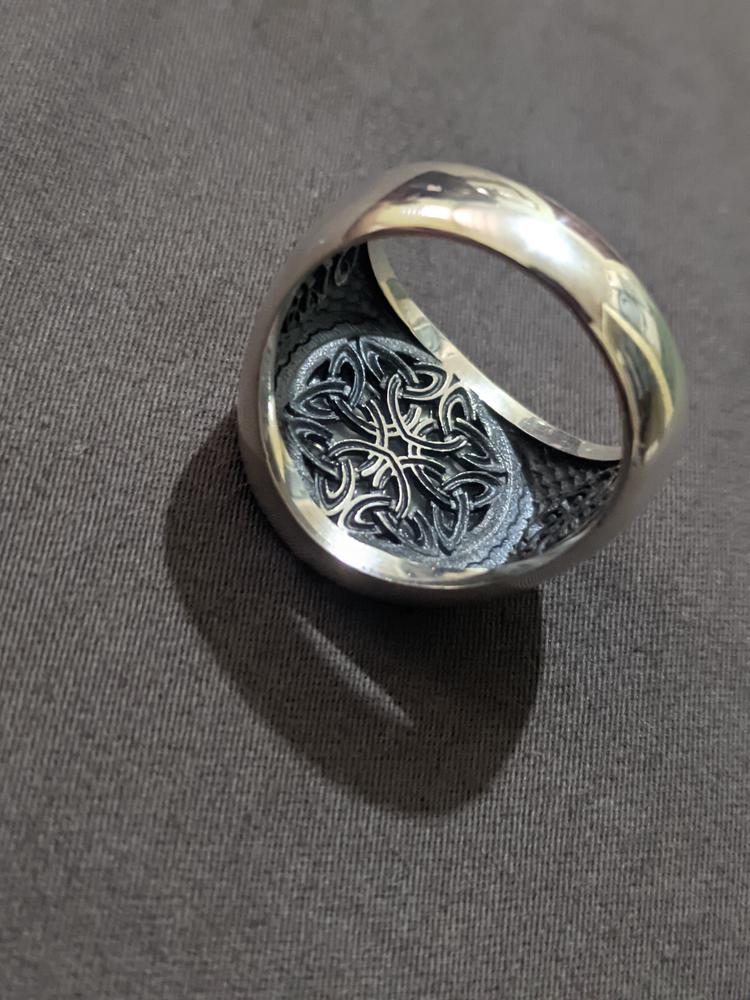 Basic Sterling Silver Ring with Mother of Pearl