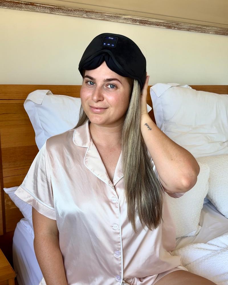 Dreamy Sounds Sleep Mask - Customer Photo From Ellie