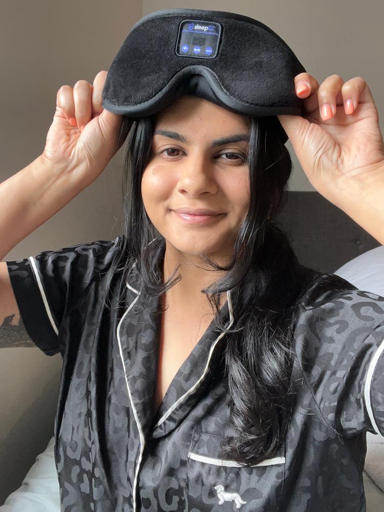 Dreamy Sounds Sleep Mask - Customer Photo From Sophia A