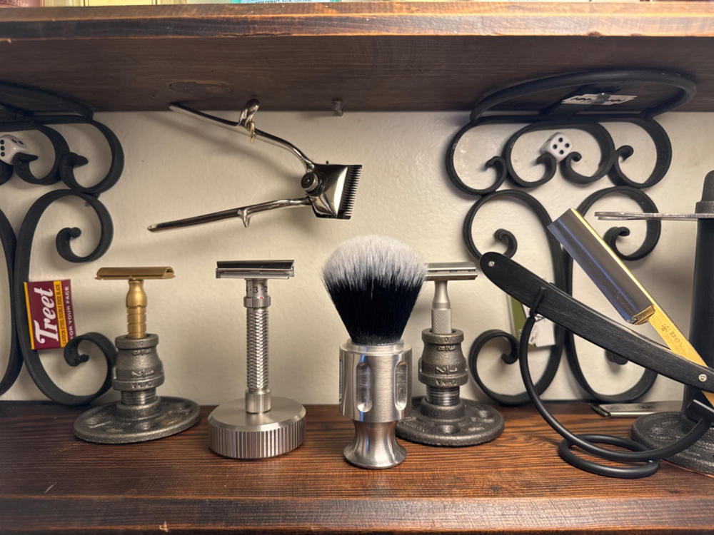 Rearden Razors - Black SinThetic Shaving Brush - Customer Photo From Robert Price