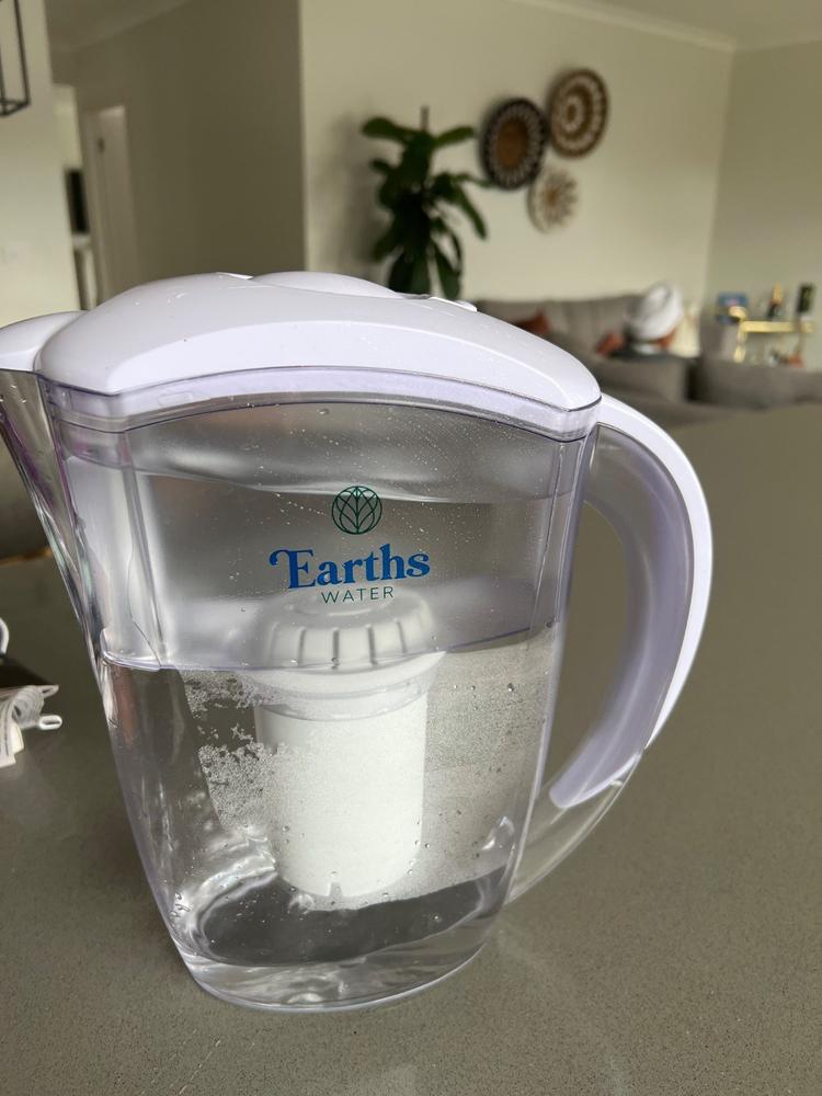 2.4L Alkaline Water Filter Jug Pitcher - Customer Photo From Pooja Ramjuttun