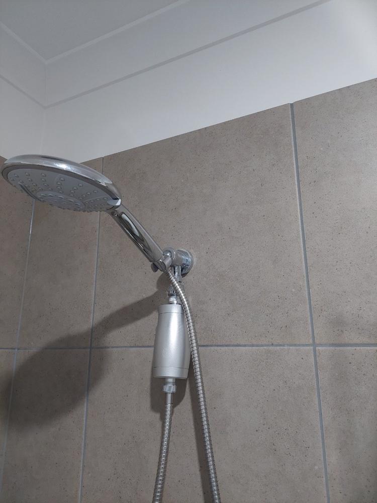 Premium Shower Filter Water Purifier & Water Softener - Silver - Customer Photo From Nicole Ryan