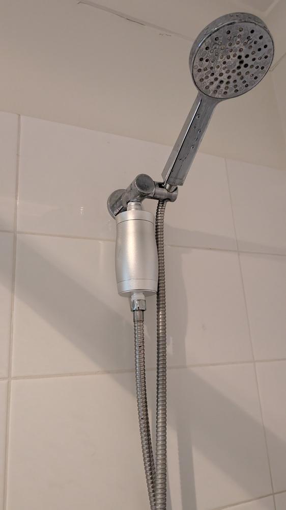 Premium Shower Filter Water Purifier & Water Softener - Silver - Customer Photo From Josephine Panetta