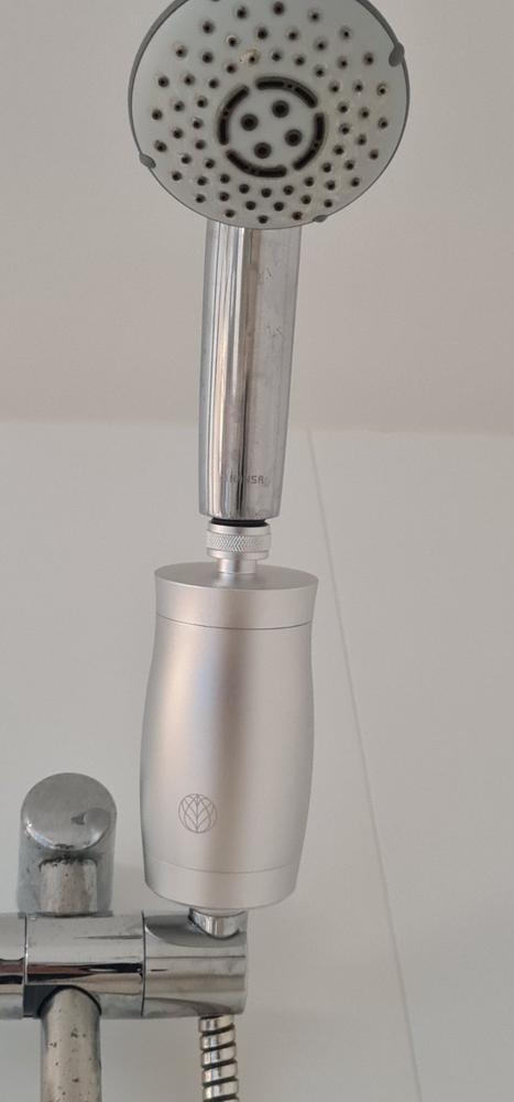 Premium Shower Filter Water Purifier & Water Softener - Silver - Customer Photo From Katherine Rosales rosan