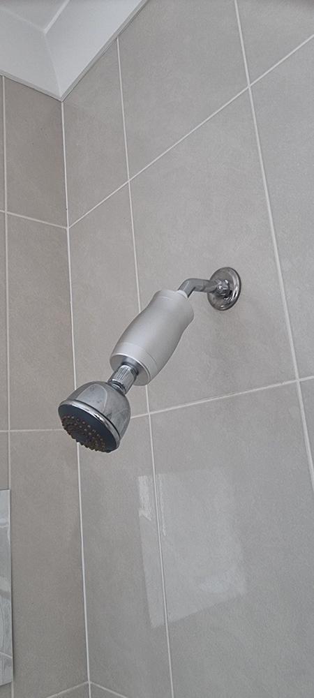 Premium Shower Filter Water Purifier & Water Softener - Silver - Customer Photo From Thamolwan Timpano