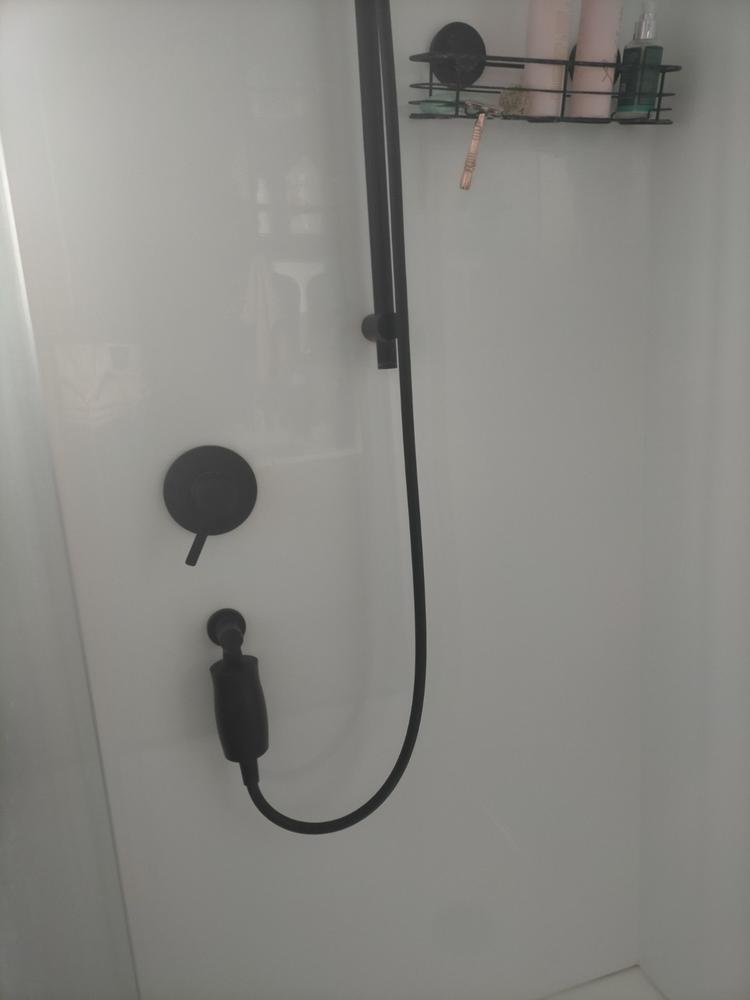 Premium Shower Filter Water Purifier & Water Softener - Black - Customer Photo From Jenny Bucksmith