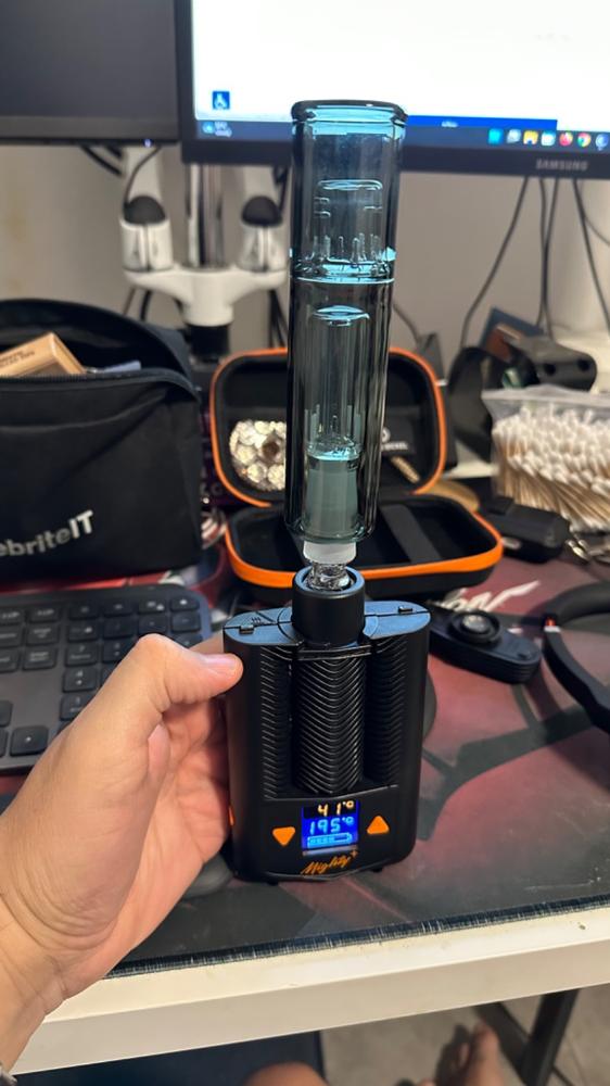 Great Lakes Dark Scorpion 14mm Portable Water Pipe - Customer Photo From Guido Litvin