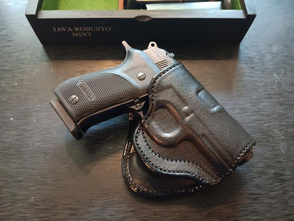 PD - Paddle Leather OWB Gun Holster - Customer Photo From Paul Belcher