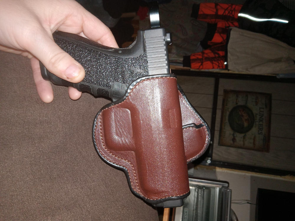 Paddle Leather Holster - Customer Photo From Walter Hoopengarner