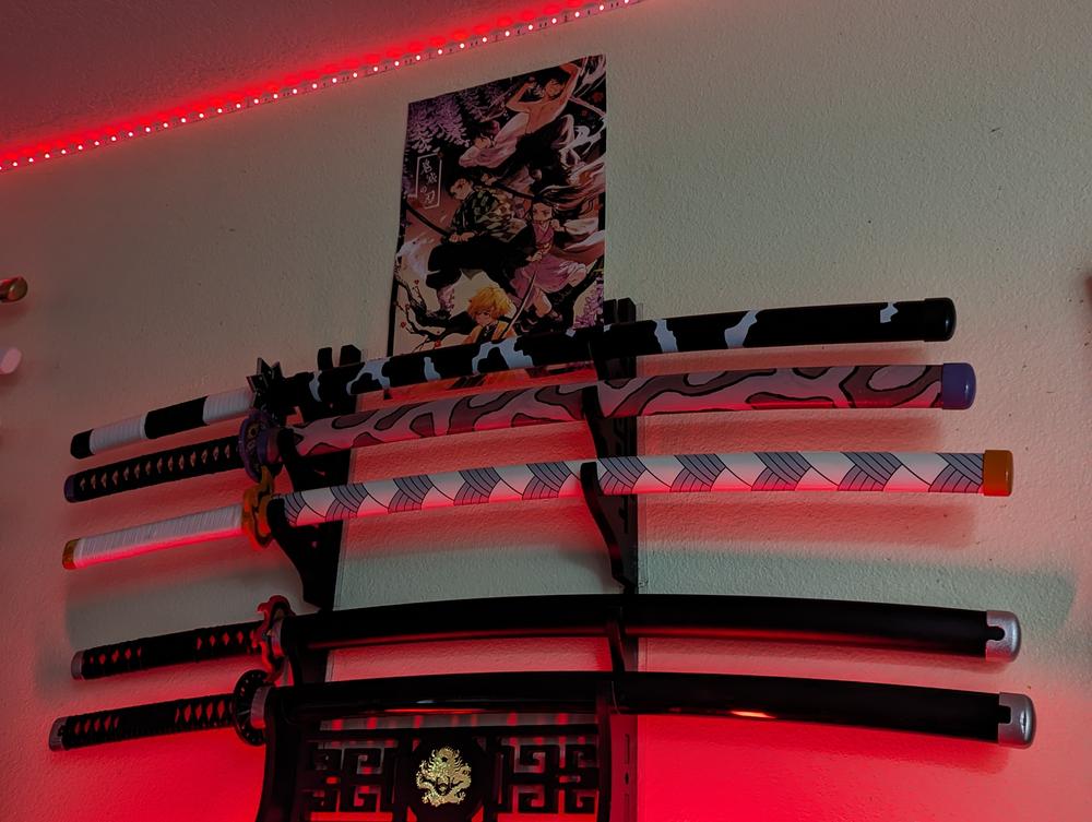 Battle-Ready Rengoku Katana (SHARP) - Customer Photo From Froggonymous