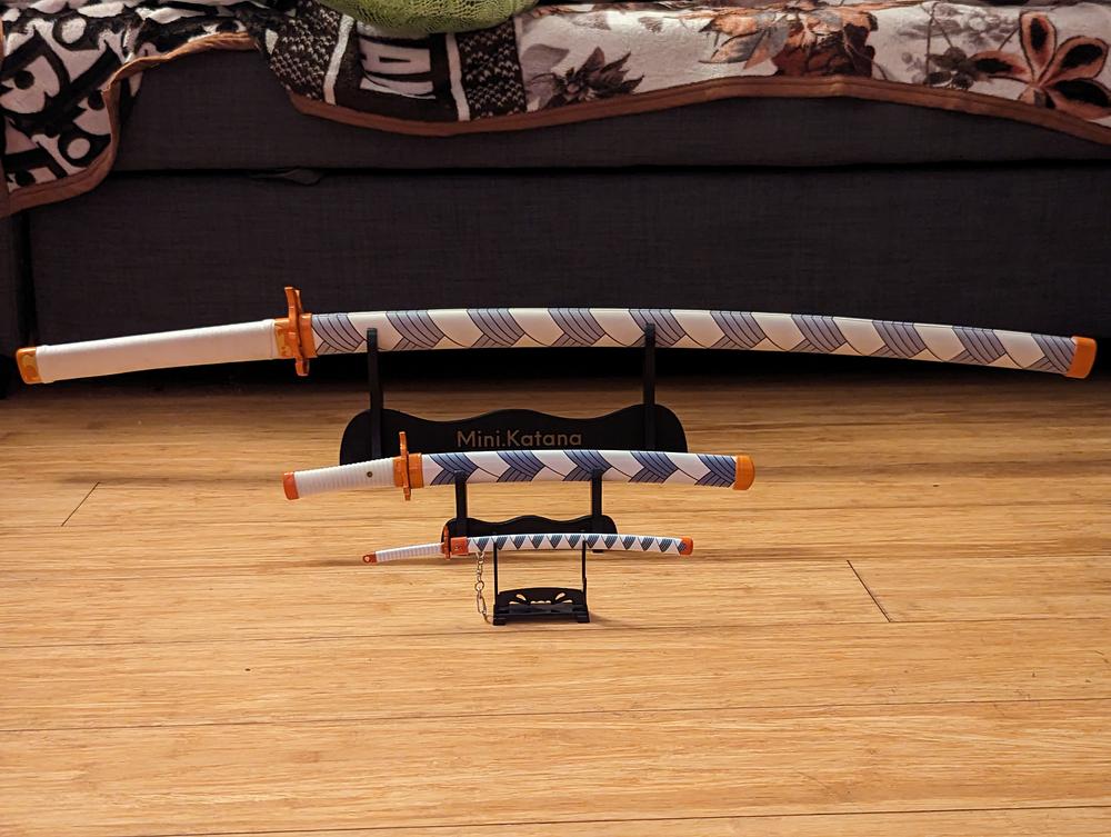 Battle-Ready Rengoku Katana (SHARP) - Customer Photo From Froggy