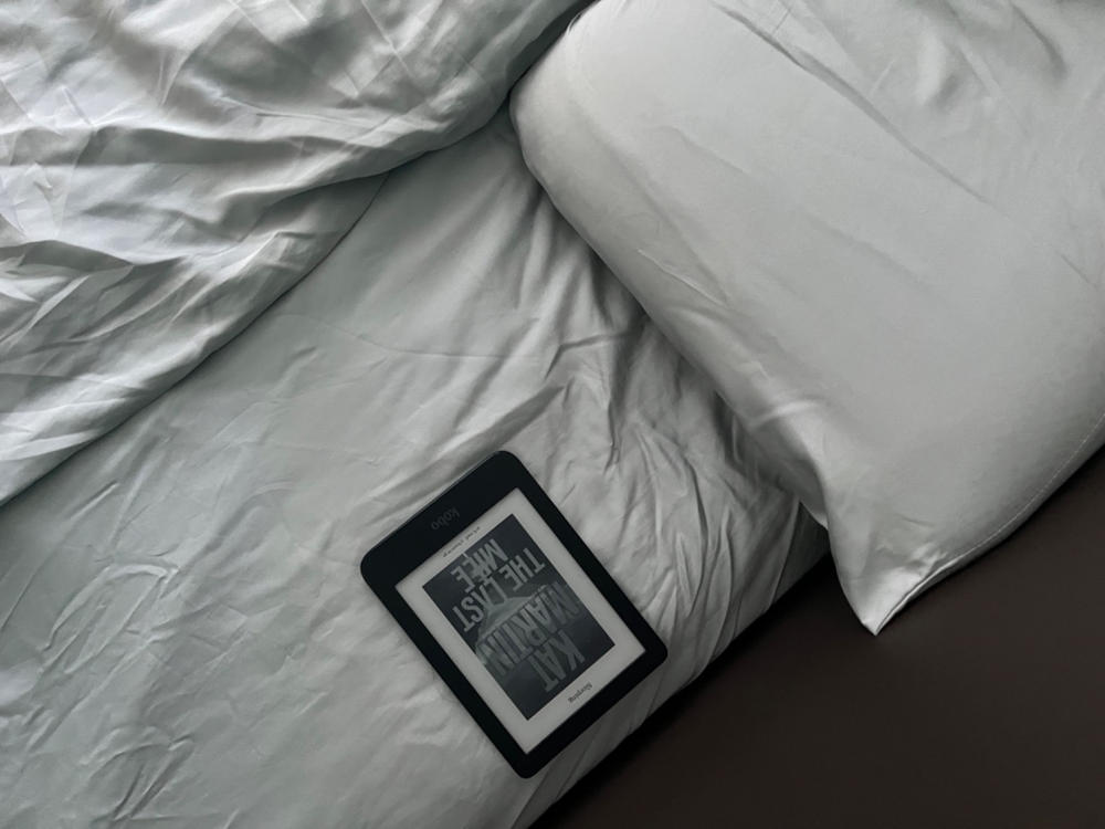 TENCEL™ Lyocell Premium Bedsheet Set - 2nd Generation - Customer Photo From Kylie Chea
