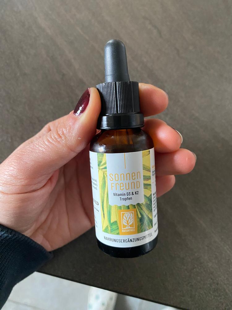 Sonnenfreund: Vitamin D3 & K2 Tropfen für Erwachsene (1.000 I.E.) - Customer Photo From Verena Mayer