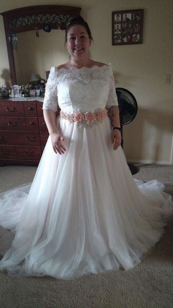Ivory Lace Half Sleeve Wedding Wrap COCOMELODY CX0015001