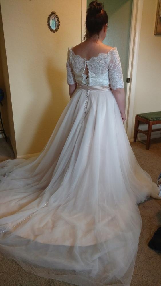 Ivory Lace Half Sleeve Wedding Wrap COCOMELODY CX0015001