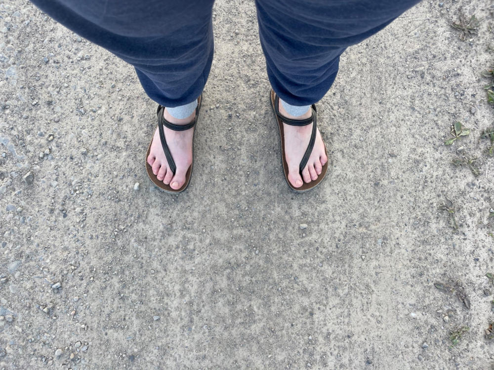 The Benefits of Toe Spacers  Earth Runners Sandals - Reconnecting