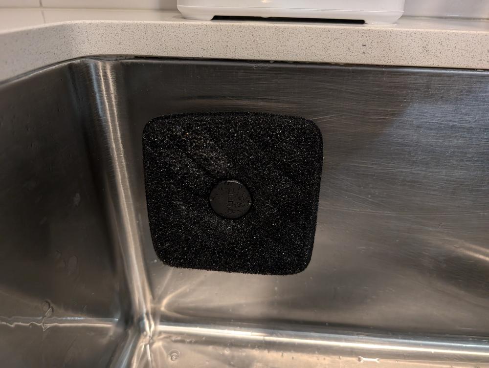 The Ionic Dish Sponge - Customer Photo From Amy Maitre