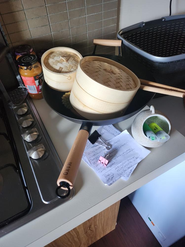 MAKO Black Steel 14 Wok Kit - Customer Photo From Vicki White