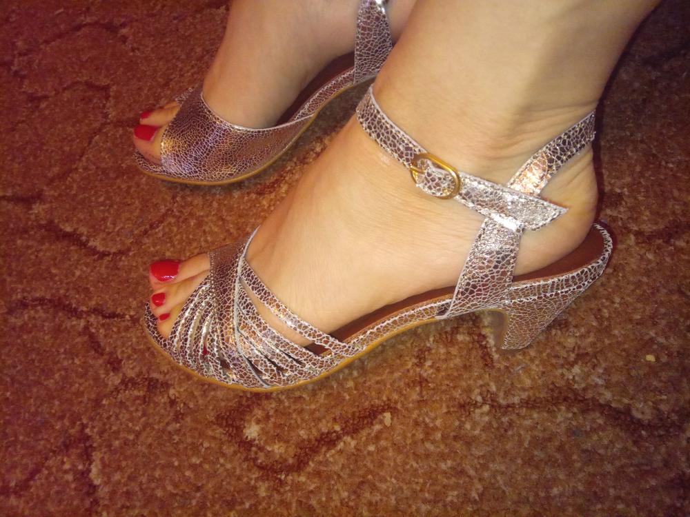 Hermine Crackled metallic goat Champagne - Customer Photo From Alisa