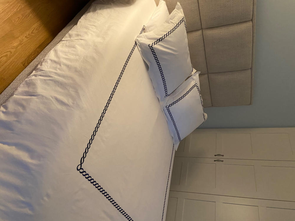 Marquis Chain Embroidered Easy-Change™ White Duvet Cover Set - Customer Photo From Jacqueline Mallett