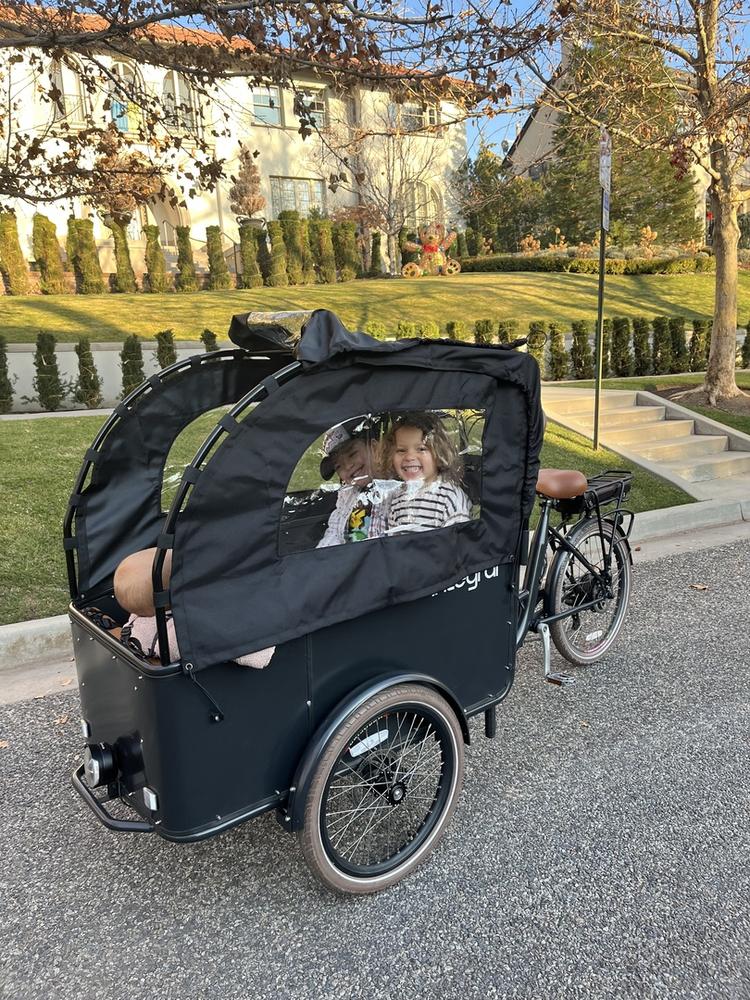 Roam Cargo E-Bike - Customer Photo From Chanelle K.