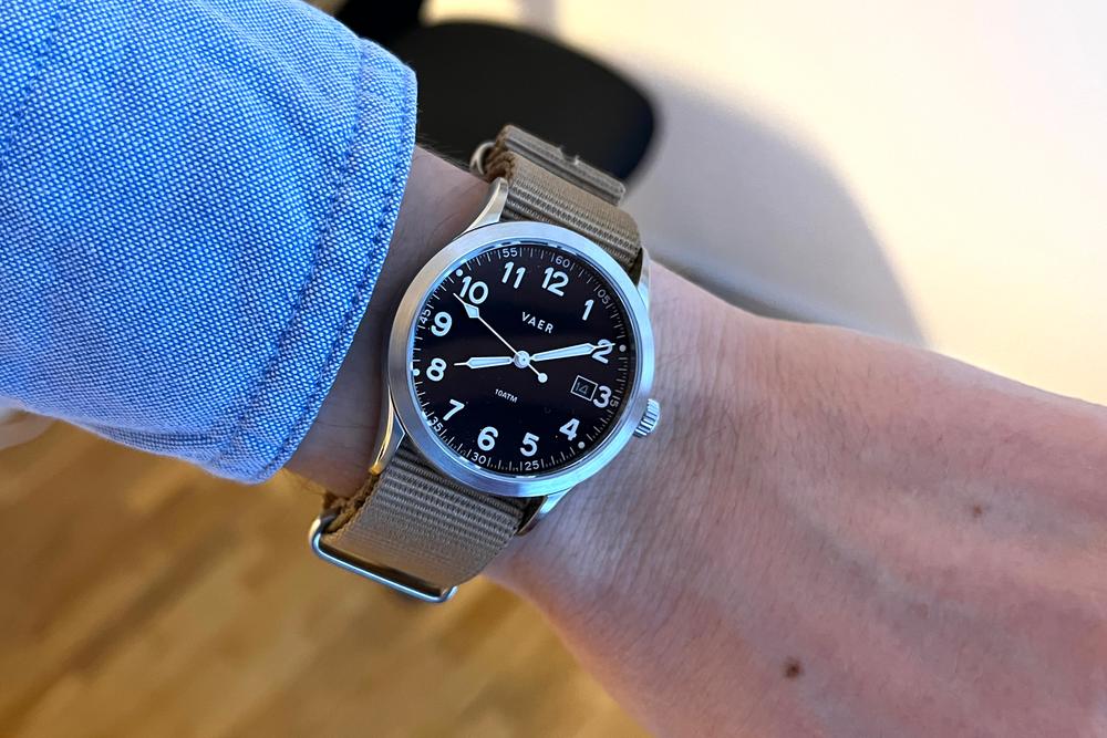 Vaer: The Essential Everyday Surf Watch | The Inertia