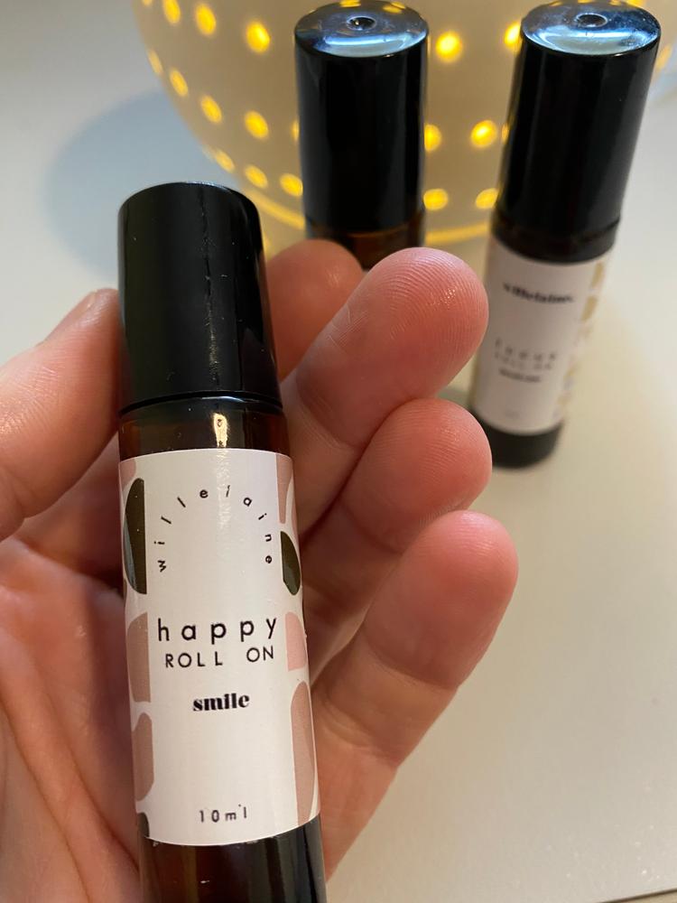 Willelaine - Happy Roll On or Refill Bottle (10ml or 50ml) - Customer Photo From Anna McKie 