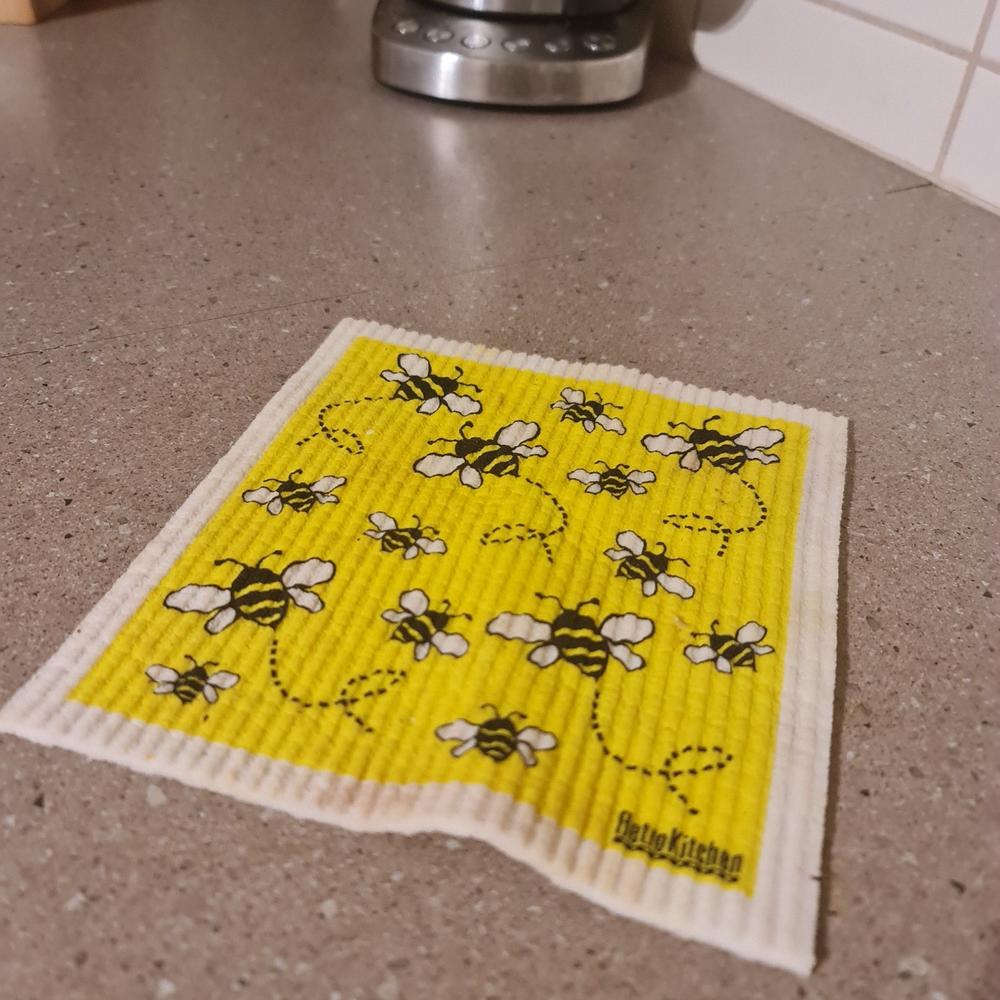 RetroKitchen - Cellulose Dishcloth (Bee) - Customer Photo From Richelle Saylor