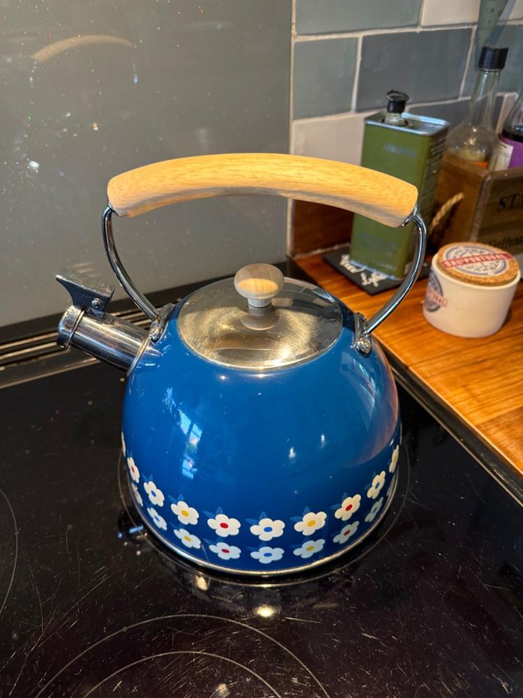 2.5L Whistling Kettle Stainless Steel Midnight Navy Blue Floral - Enamelhappy - Customer Photo From Dawn Worsnip