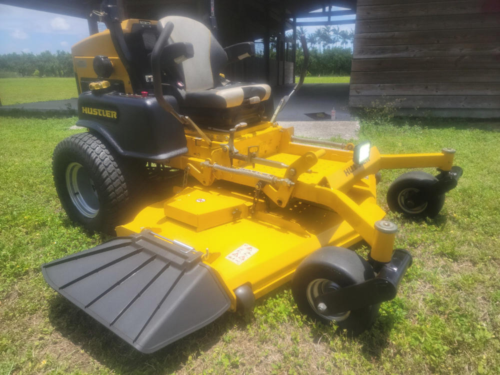 Hustler Diesel Z SN 931139US parts manual | Hustler Lawnmower Parts