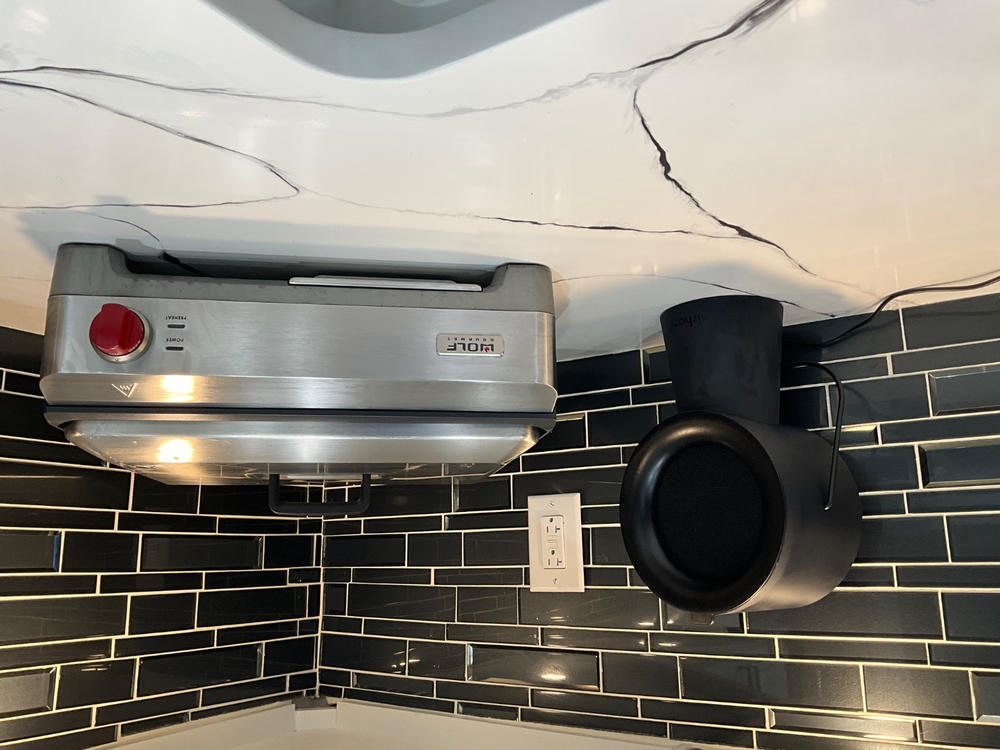 AirHood® 2 - Customer Photo From Lisa and Andrew Hawkins