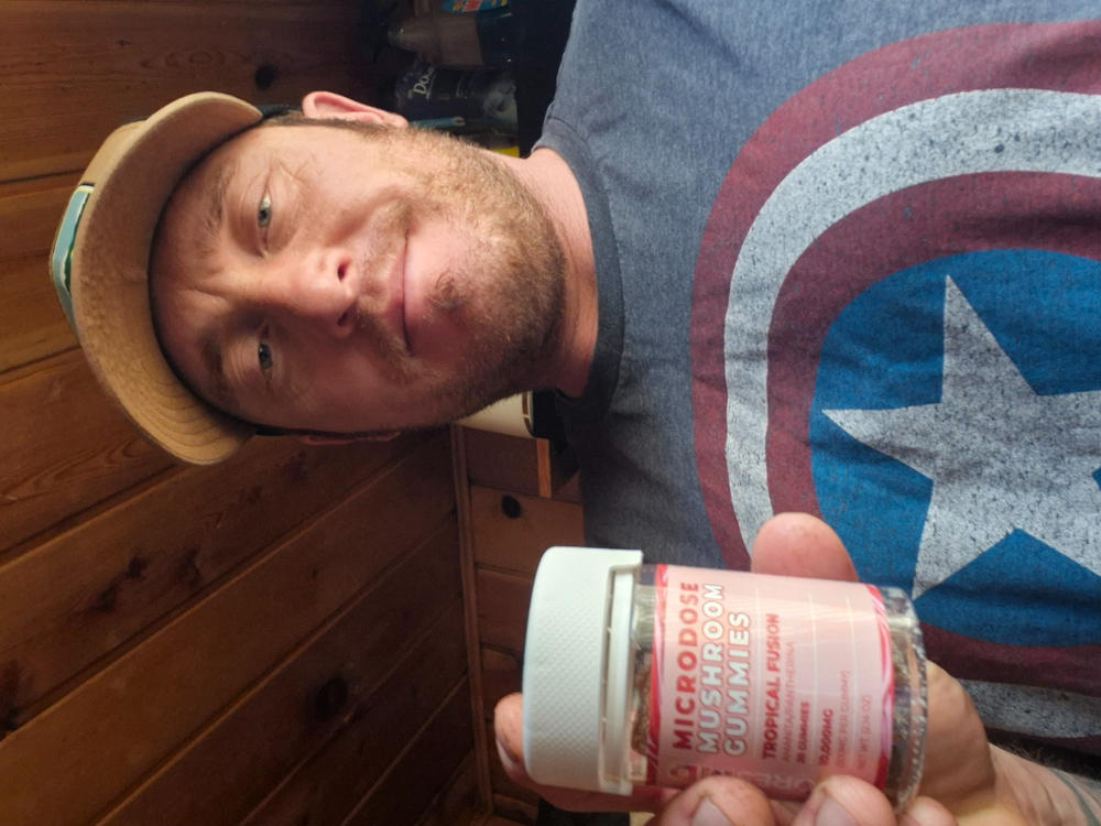 Amanita Microdose Mushroom Gummies 10,000mg - Tropical Fusion - Customer Photo From David Codella