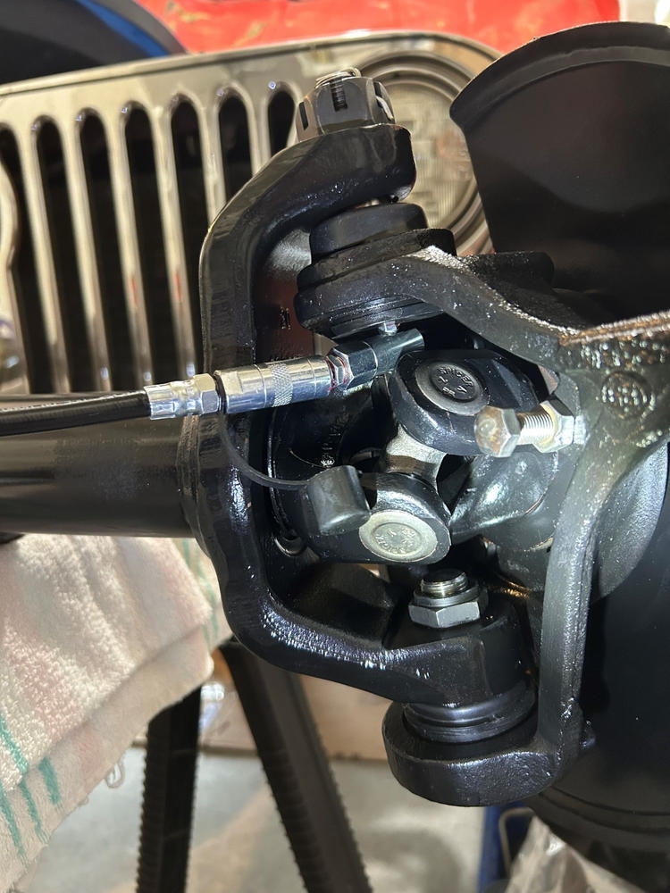 LockNLube Push-on 90° Grease Coupler Adapter - Customer Photo From Nolan Chauvin III