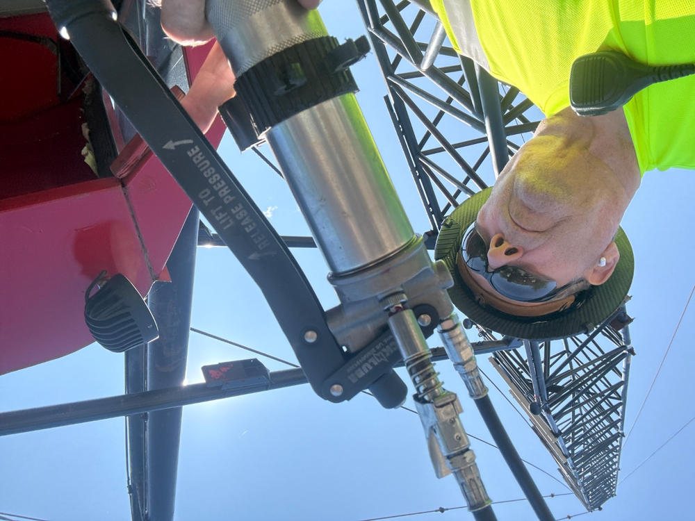 Professional Series Lever Grease Gun - Customer Photo From Mike Blier