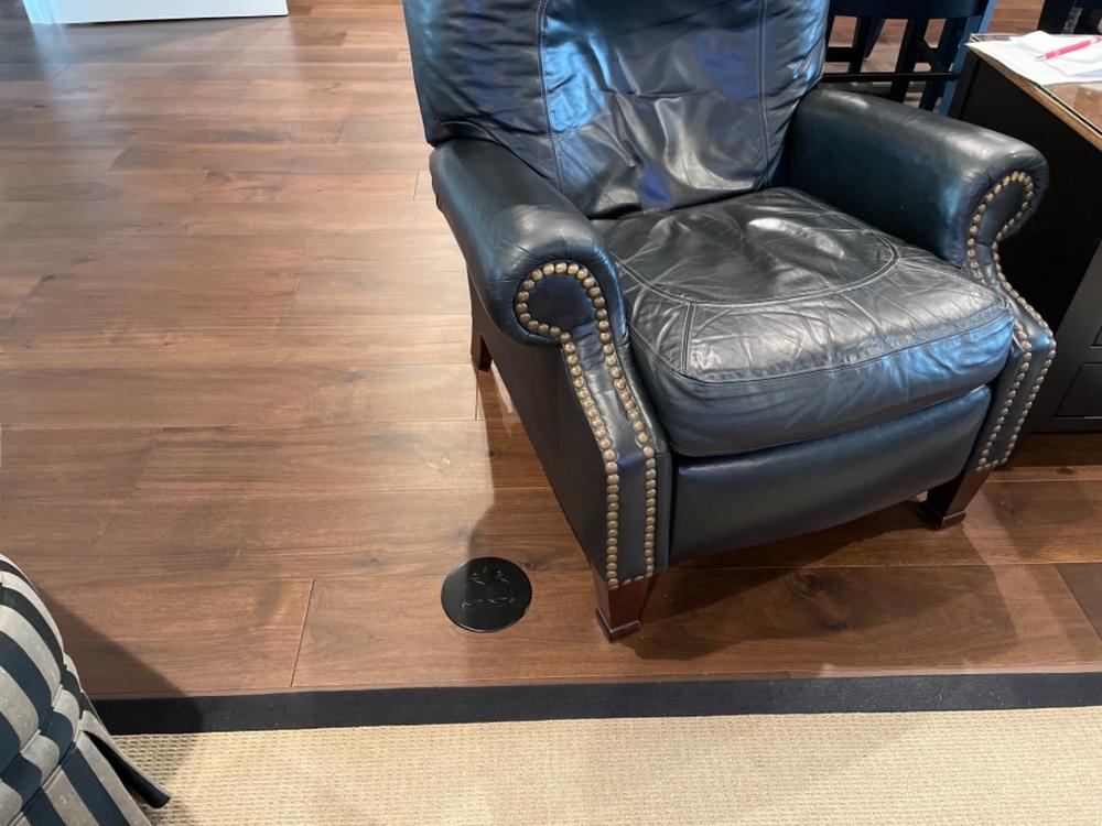 Seamless Flanged 2 Flip Lid Cover for 32 Series Floor Box, Bronze - Customer Photo From Anonymous