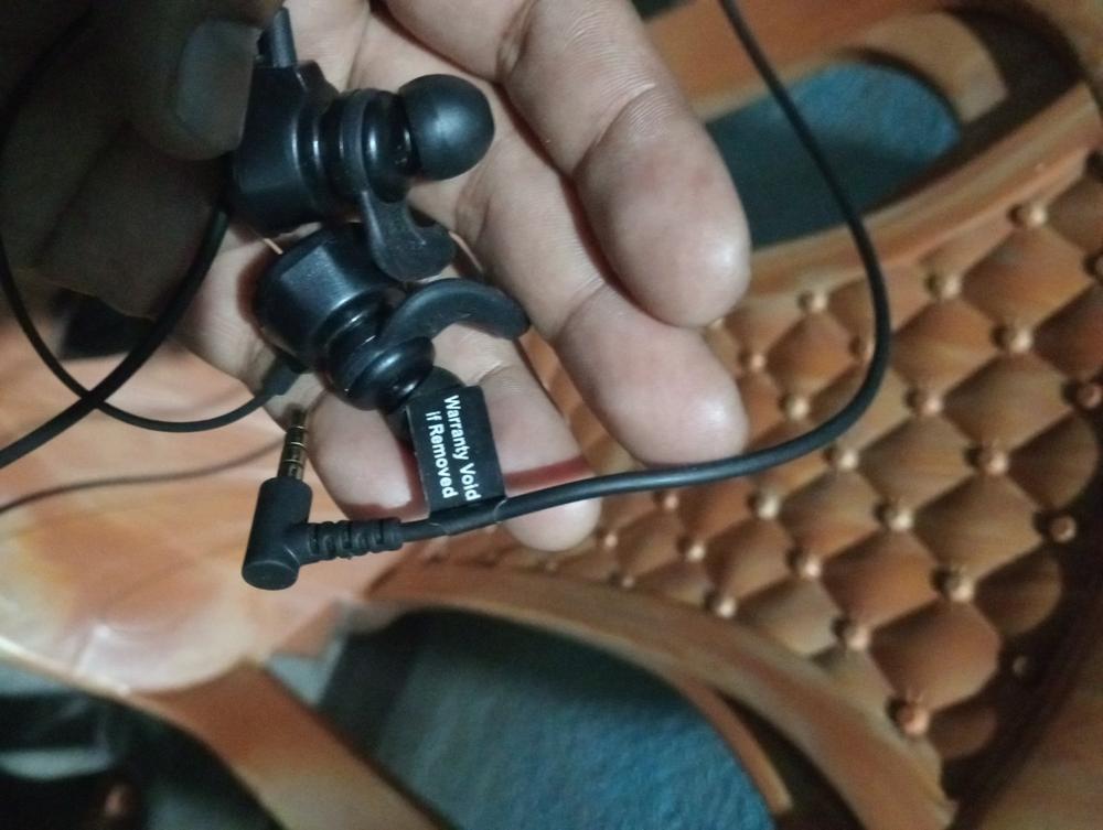Cosmic Byte CB-EP-05 Gaming Earphone with Detachable Microphone. - Customer Photo From Mr.edy Pradhan