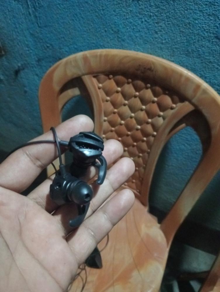 Cosmic Byte CB-EP-05 Gaming Earphone with Detachable Microphone. - Customer Photo From Mr.edy Pradhan