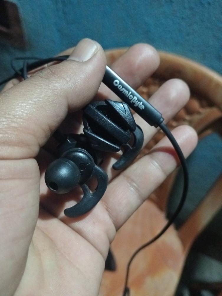 Cosmic Byte CB-EP-05 Gaming Earphone with Detachable Microphone. - Customer Photo From Mr.edy Pradhan