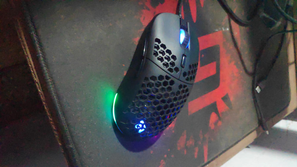 Cosmic Byte Kilonova RGB Honeycomb Gaming Mouse - Customer Photo From Naveen Krishna T