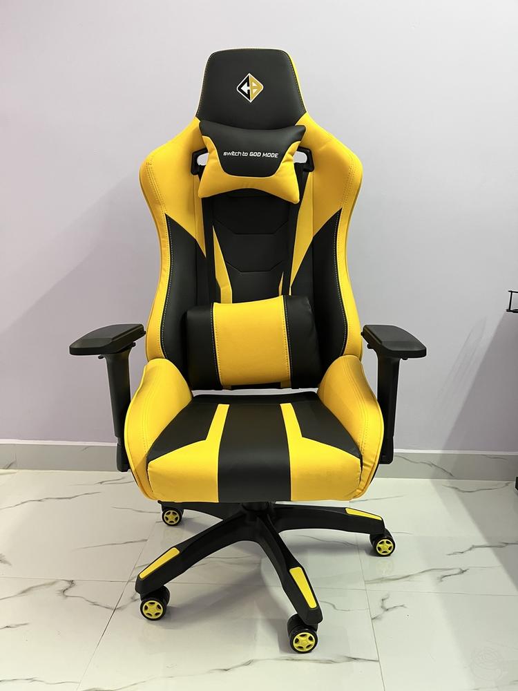 Cosmic Byte CB-GC-03 Cathedra Gaming Chair - Customer Photo From Charles R.