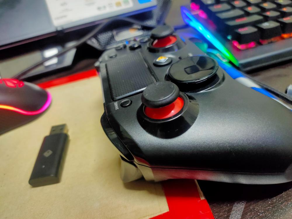 Cosmic Byte Stratos Xenon All in One Gamepad for PS4, iOS, PC and Android, Magnetic Triggers, Macro Buttons Upgraded with USB C - Customer Photo From Amarnath Tudu