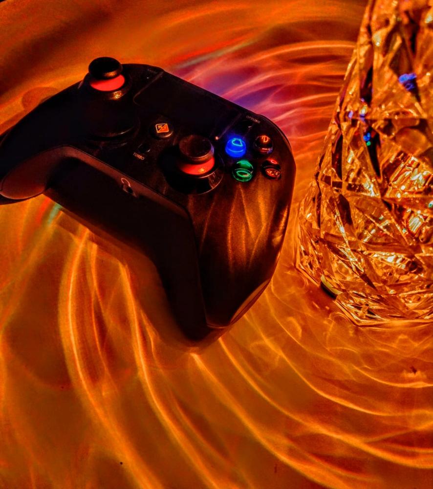 Cosmic Byte Stratos Xenon All in One Gamepad for PS4, iOS, PC and Android, Magnetic Triggers, Macro Buttons Upgraded with USB C - Customer Photo From Abid Quadri