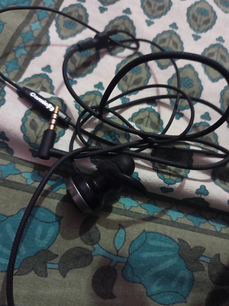 Cosmic Byte CB-EP-07 Gaming Earphone with Detachable Microphone (Black) - Customer Photo From Alok Dangi