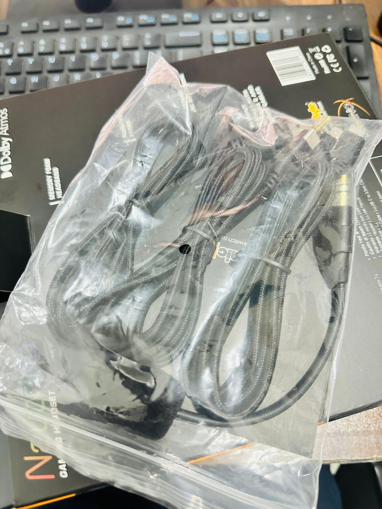 Cosmic Byte Equinox Neutrino Wired Gaming Headset with Dolby Atmos - Customer Photo From Abhishek yadav