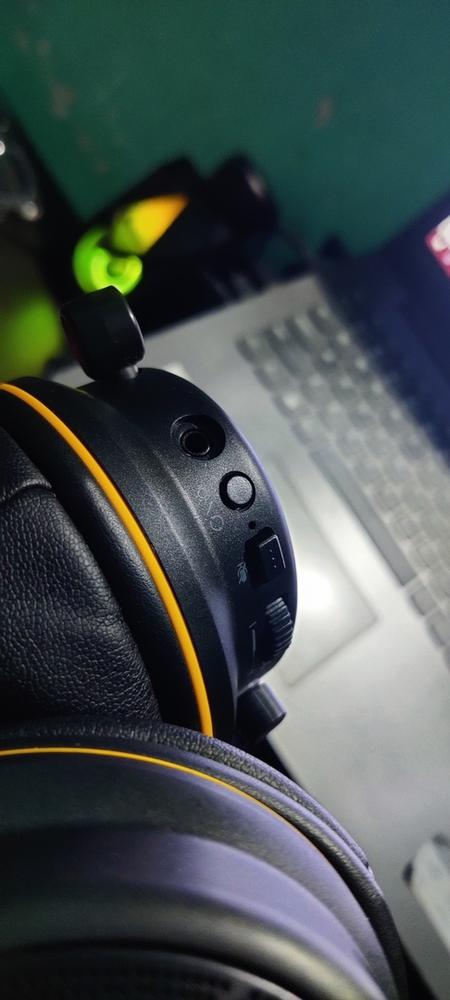 Cosmic Byte Equinox Kronos Wireless Gaming Headset, 5.8Ghz with Dolby Atmos - Customer Photo From Anand S.